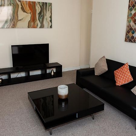 جنوب شيلْدْز Alexander Apartments Rooms 2 المظهر الخارجي الصورة