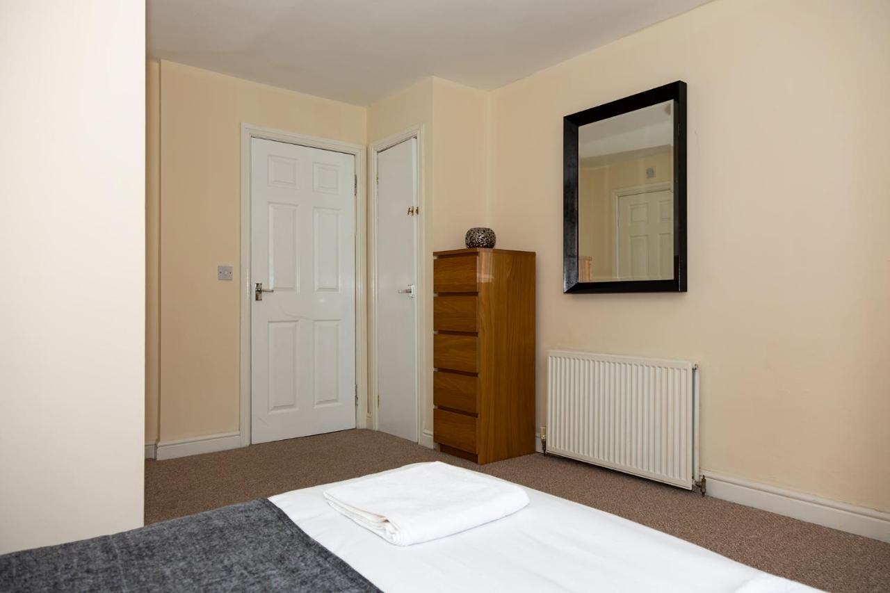 جنوب شيلْدْز Alexander Apartments Rooms 2 المظهر الخارجي الصورة